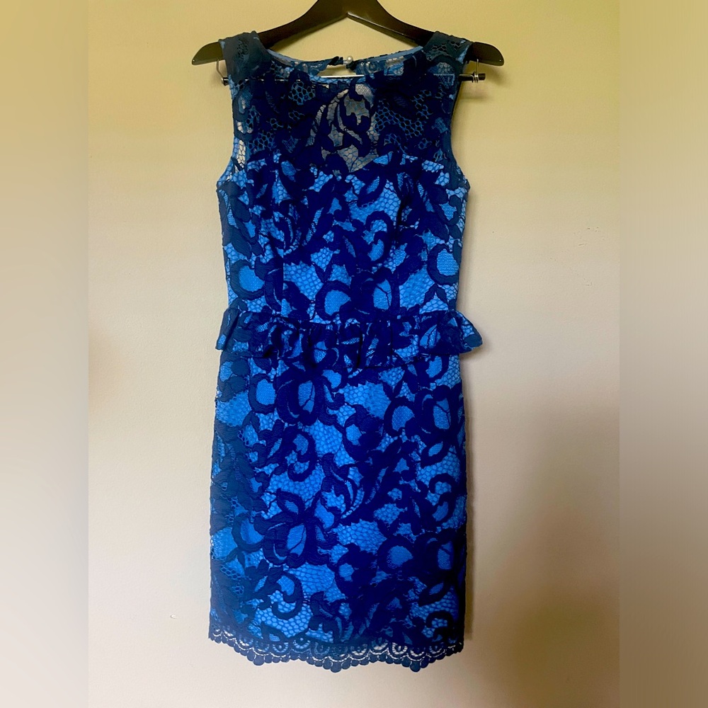 Lilly Pulitzer Kiri Lace Peplum Dress size 4 FINAL